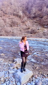 Megha Pant review photo