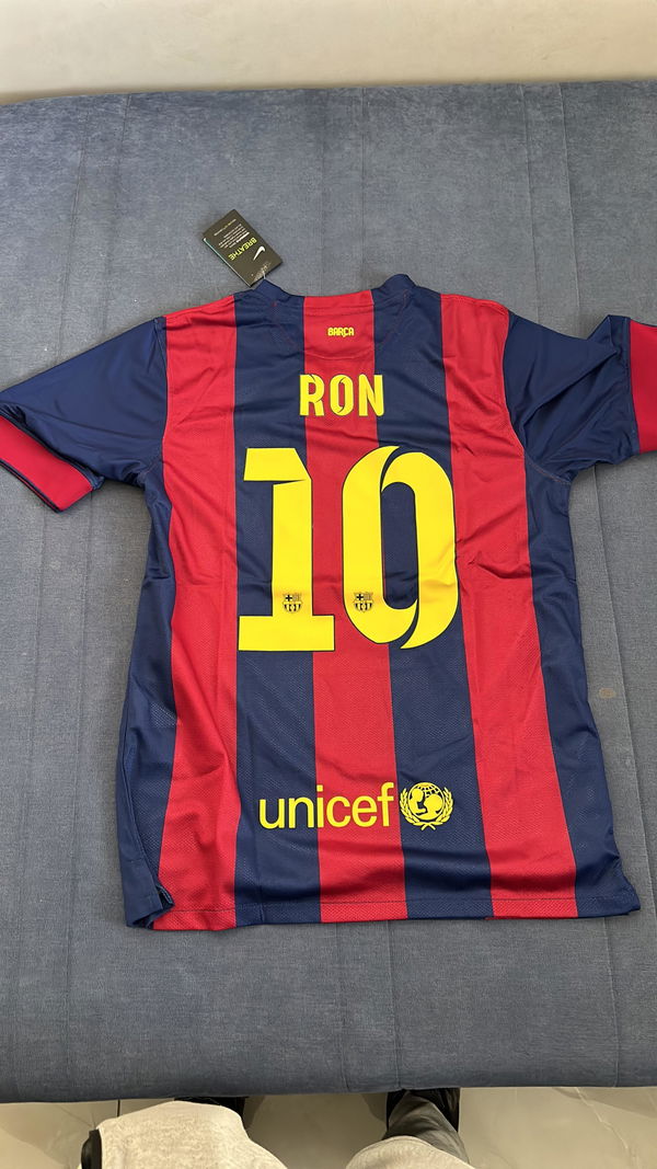 תמונה של fcbarcelona 14 15 home shirt מביקורת של אוריין לוי