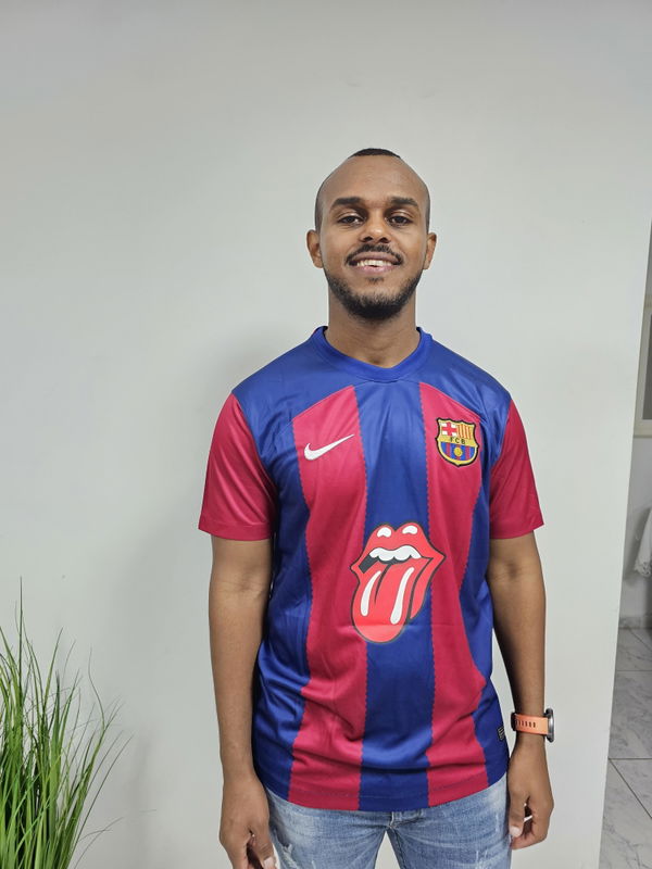 תמונה של FCBarcelona x Rolling Stones 23/24 Shirt מביקורת של ליחן יחיא