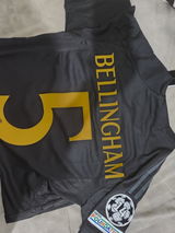 S.B. review photo