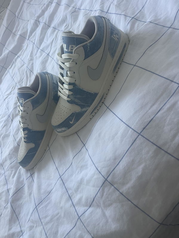 תמונה של Air Jordan 1 Low Washed Denim מביקורת של Noam