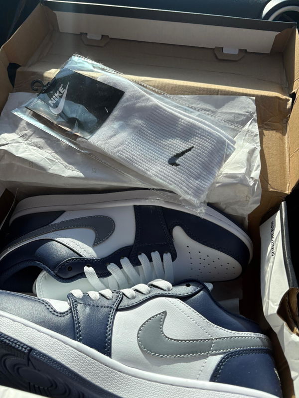 תמונה של Air Jordan 1 Low Midnight Navy מביקורת של טל