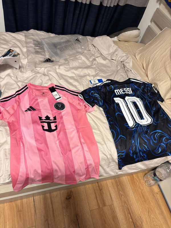 תמונה של argentina national team 2026 away shirt מביקורת של יאן