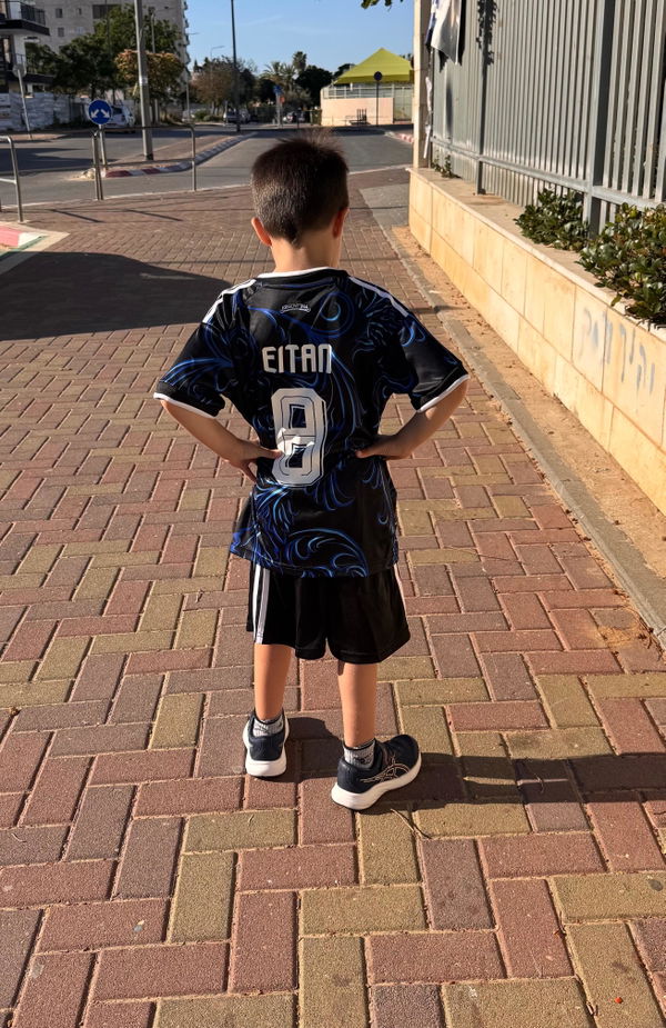 תמונה של סט ילדים נבחרת ארגנטינה חוץ מונדיאל 2026 מביקורת של חן
