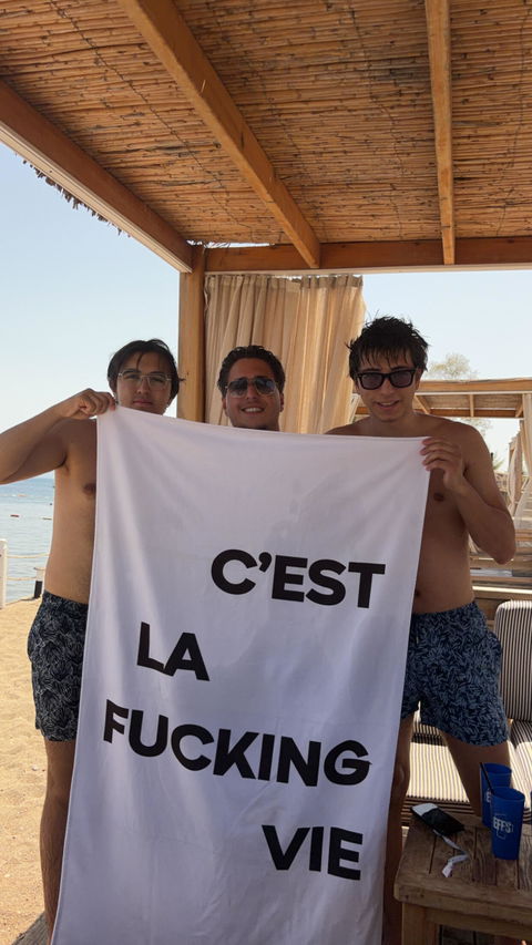 C'est Fucking La Vie Plaj Havlusu