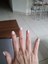 Annick review photo
