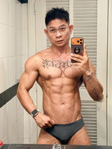 Tuan review photo