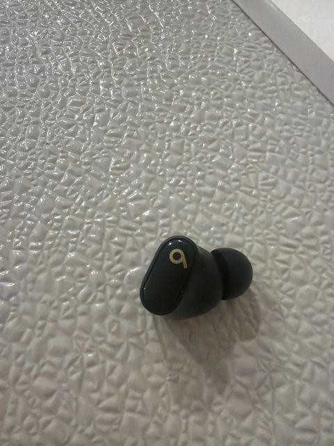 Left Beats Studio Buds + Replacement