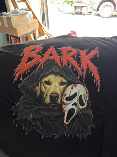 PAWS OF HORROR