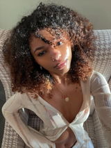 alanah e. review photo