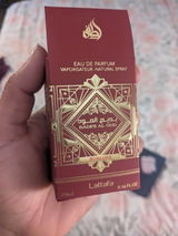 Anam Ahmed review photo