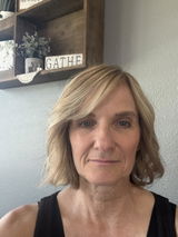 Suzie Burt review photo