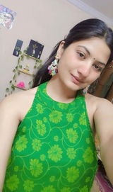 Surbhi review photo