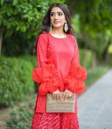 Barkha singh review photo