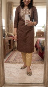 Nazneen khan review photo