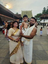 Khushboo review photo