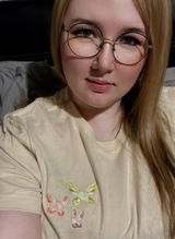 Miley Thomson review photo