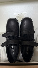 M review photo
