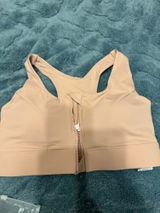U***j review photo
