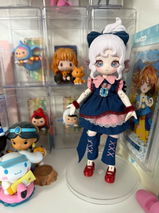 Abbi review photo