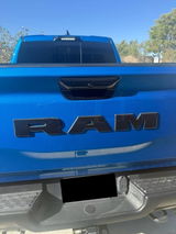 R-Jay-v review photo