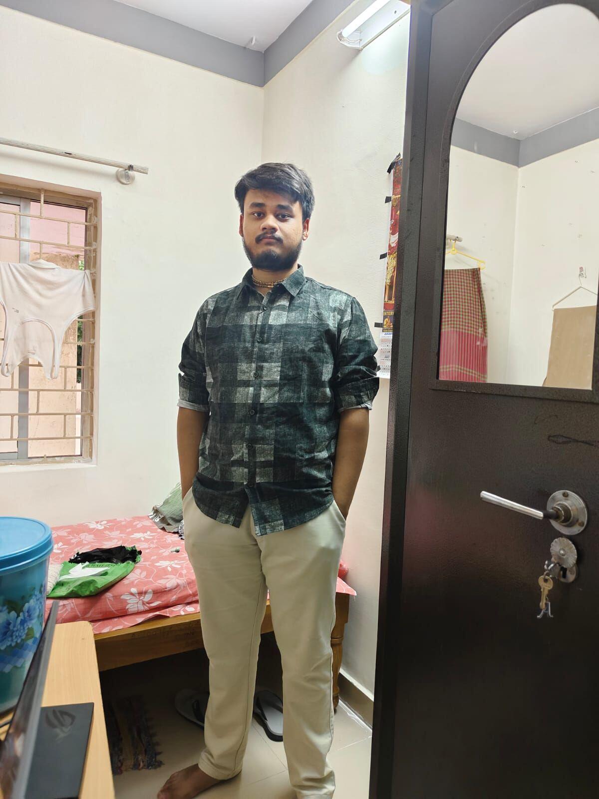 Anik Ghosh review photo