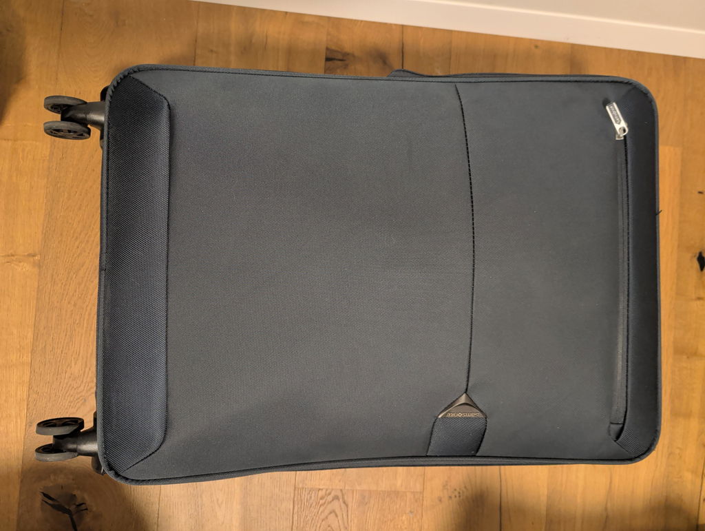 Samsonite Urbify 28" מזוודה גדולה קלת משקל סמסונייט