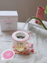 Lorie review photo