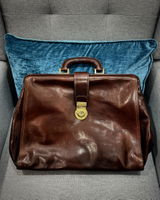 Gustavo Olivares review photo
