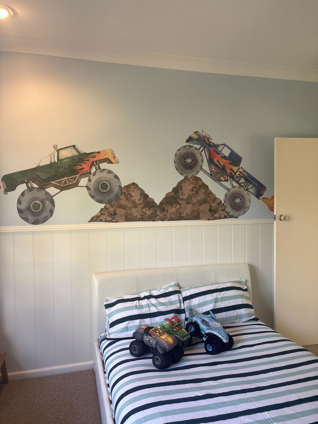 Jumbo Green Monster Truck Decal