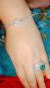 iqra tanveer review photo