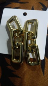 N.Z. review photo