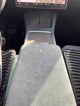 Tuan review photo
