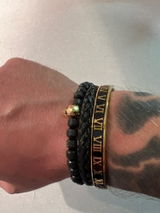 א review photo