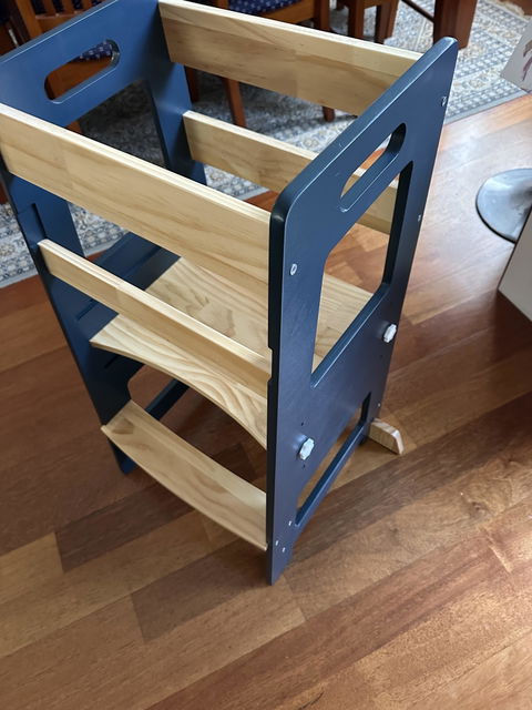 Toddler Tower Montessori Style Kitchen Helper (Navy Blue)