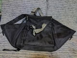 R review photo