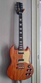 Elwood review photo