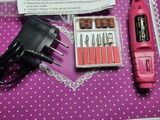 M. review photo