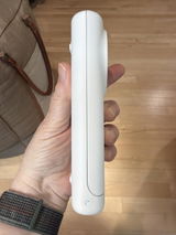 Leo review photo
