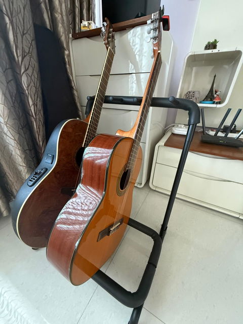Torrins 3-Slot Universal Multi Guitar Rack Stand – Heavy-Duty Metal Floor Stand for Acoustic, Electric & Bass Guitars