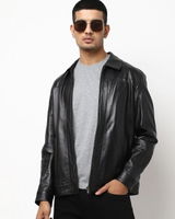 Tushar review photo