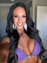Courtney Janecek review photo