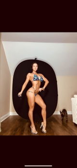 Mackenzie Brooks review photo