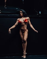Verushqa Andrade review photo