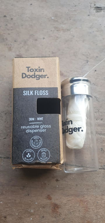 Photo from Anonymous's review of Silk Floss (30m) - zero plastic dental floss