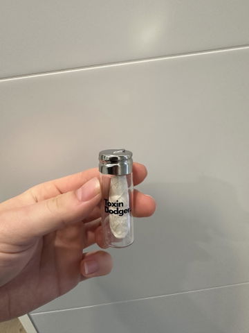 Photo from Jet C.'s review of Silk Floss (30m) - zero plastic dental floss