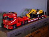 m.k. review photo