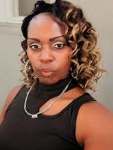 Akilah review photo