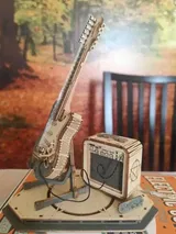 Hollis Reinger review photo