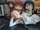 R. review photo